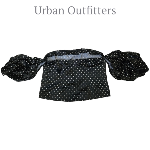 Urban Outfitters off the shoulder crop top - Picture 2 of 3